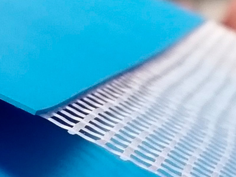 Detail der mit CefilPool verstärkten Membran-PVC-Schichten