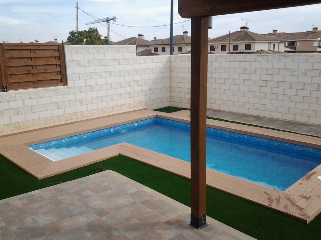 Chypre est l'une des membranes blindées les plus populaires qui Cefil Pool installer dans les piscines
