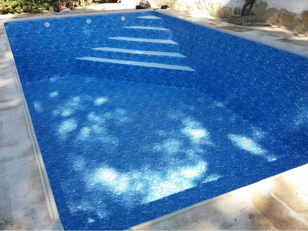 Cypr jest jedną z najpopularniejszych membran pancernych, które Cefil Pool zainstalować w basenach