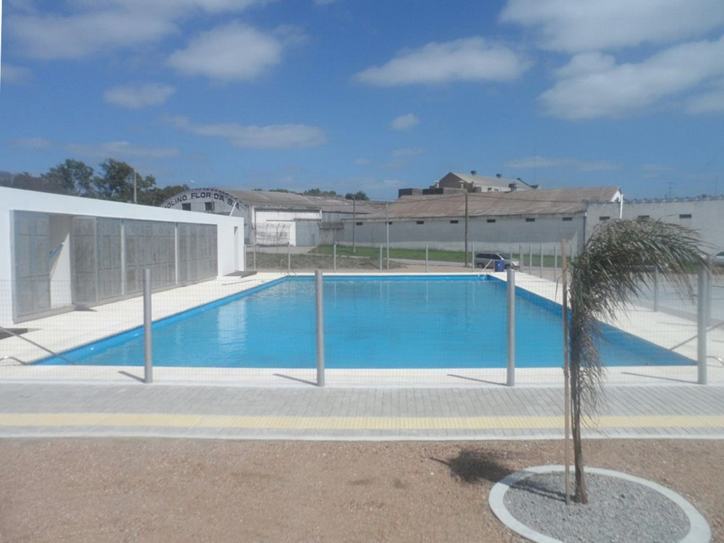 Urdike – одна из самых популярных армированных мембран, Cefil Pool устанавливать в бассейнах