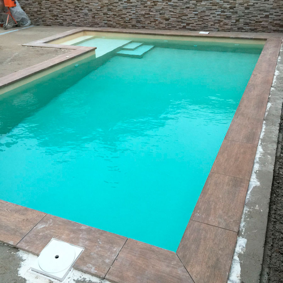 Terra è una delle membrane rinforzate più popolari che Cefil Pool installare nelle piscine