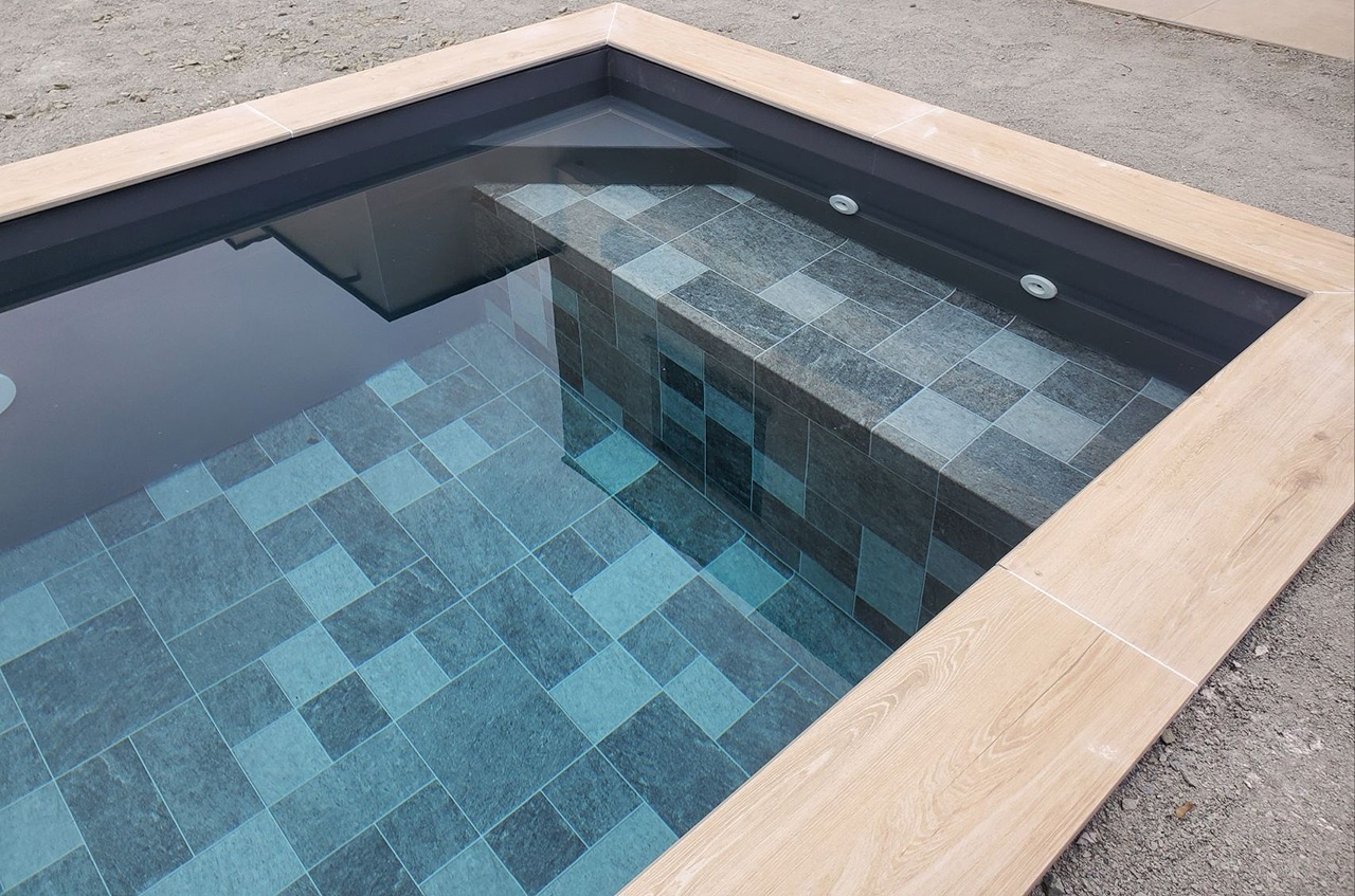 Vulcano est l'une des membranes blindées les plus populaires qui Cefil Pool installer dans les piscines