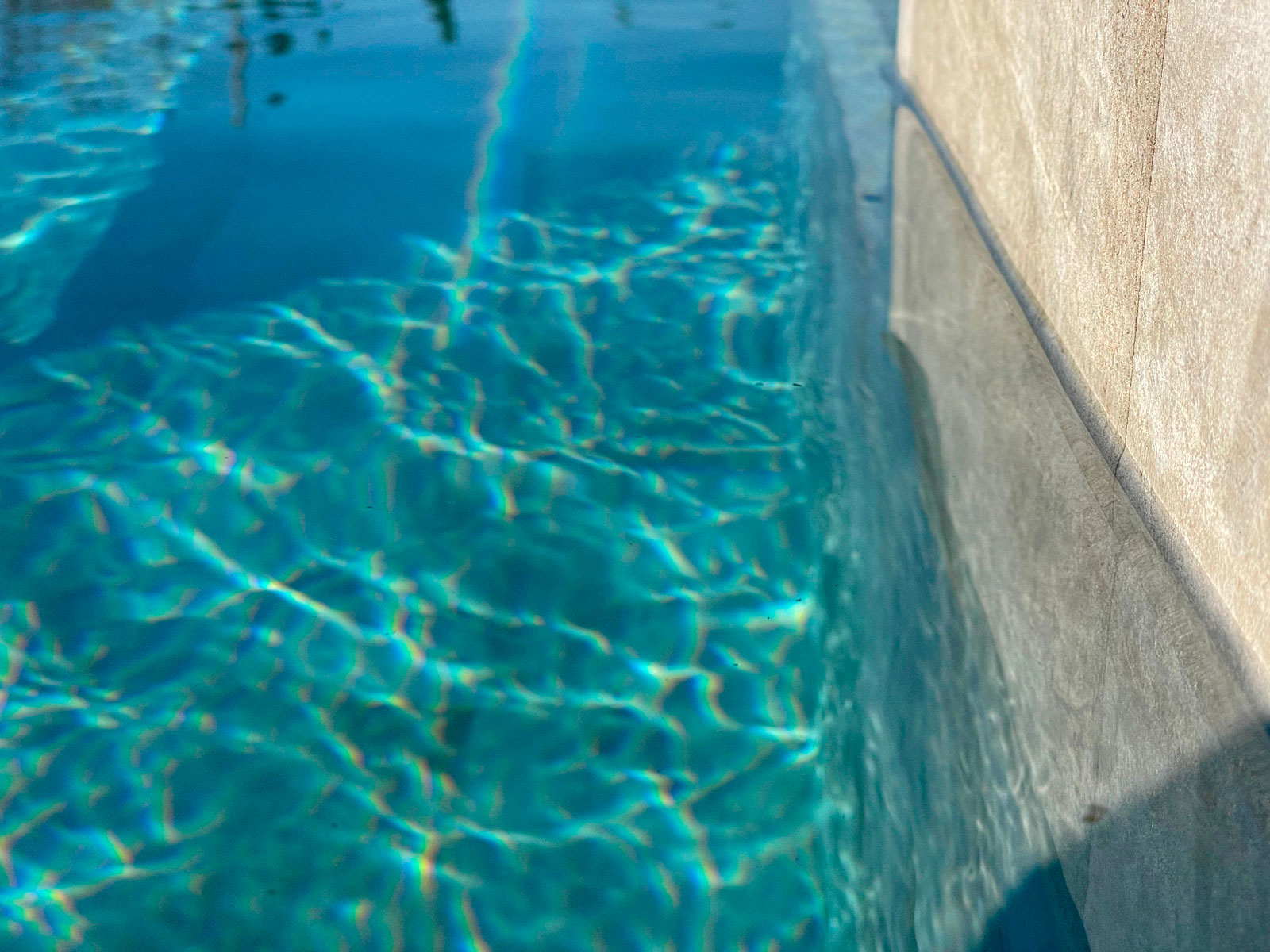 Sunlight is a large 3D format reinforced membrane Cefil Pool
